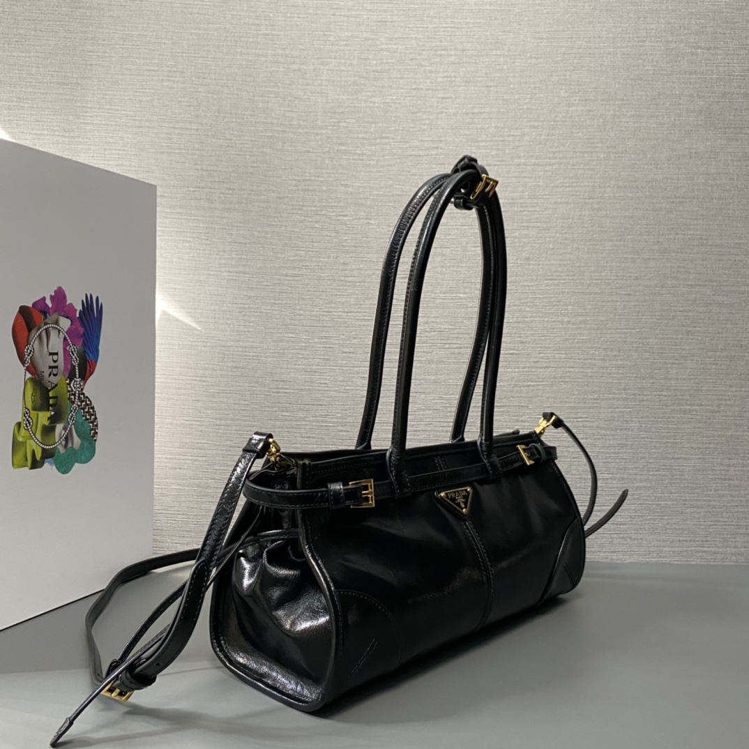 Prada Medium LusSolf Leather Handbag Bag Tote Black 1BA426